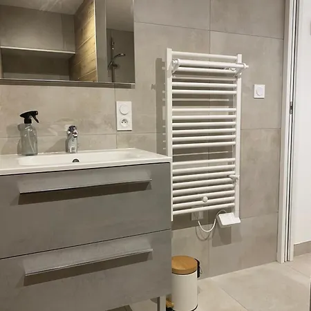 Les Rives Du Lay Joly