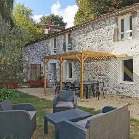 Les Rives Du Lay Joly Vakantiehuis *