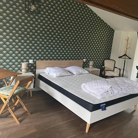 Les Rives Du Lay Joly