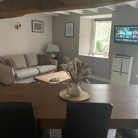 Les Rives Du Lay Joly Vakantiehuis *