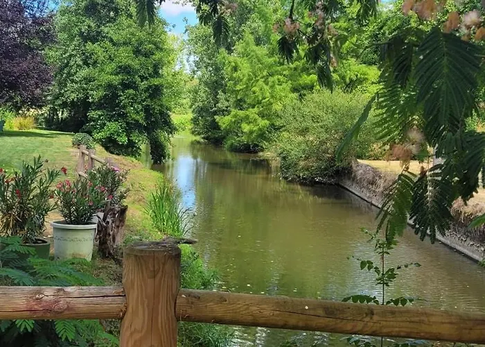 Les Rives Du Lay Joly * Le Boupère