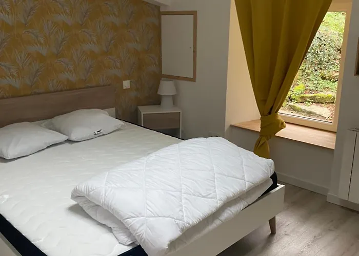 Les Rives Du Lay Joly